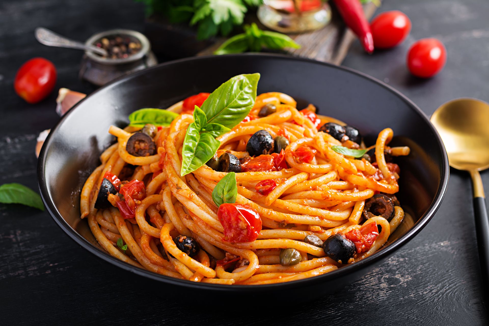 >Omáčka Puttanesca – italská klasika